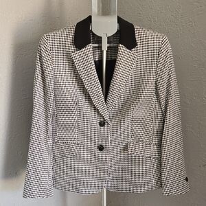 Kasper Black and White Blazer with Contrasting Collar Houndstooth Preppy Office